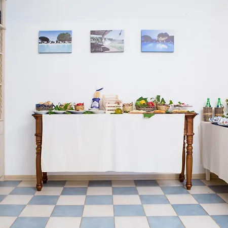 Hotel A Due Passi Dal 3*