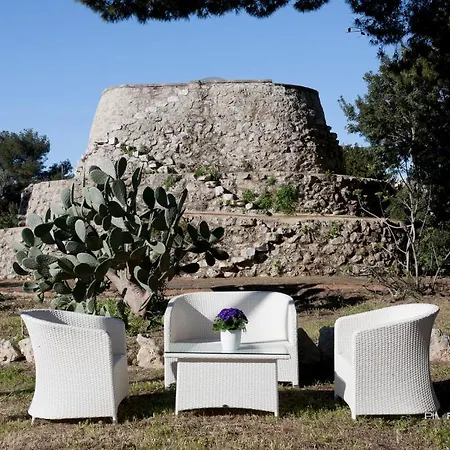 A Due Passi Dal Pizzo Hotel