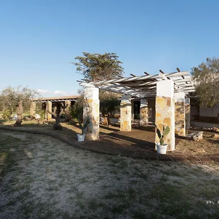 A Due Passi Dal 3* Pizzo (Salento)