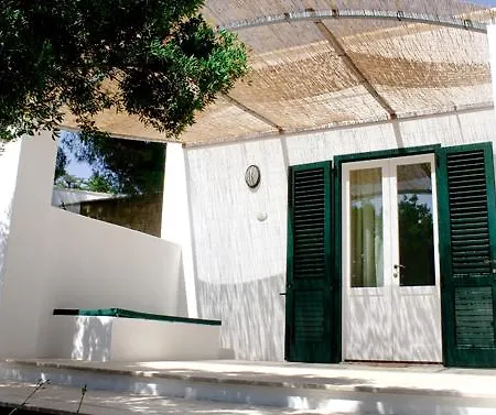 A Due Passi Dal