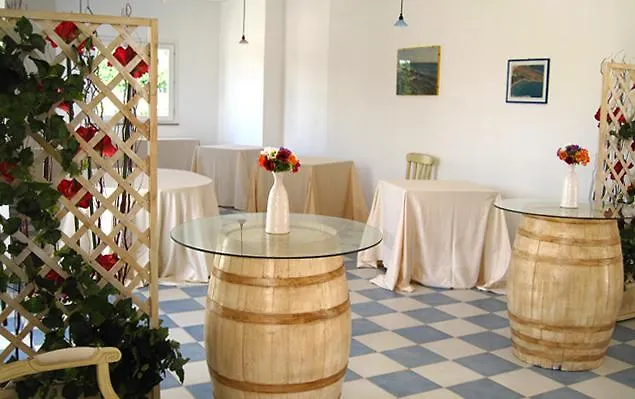 מלון A Due Passi Dal 3*